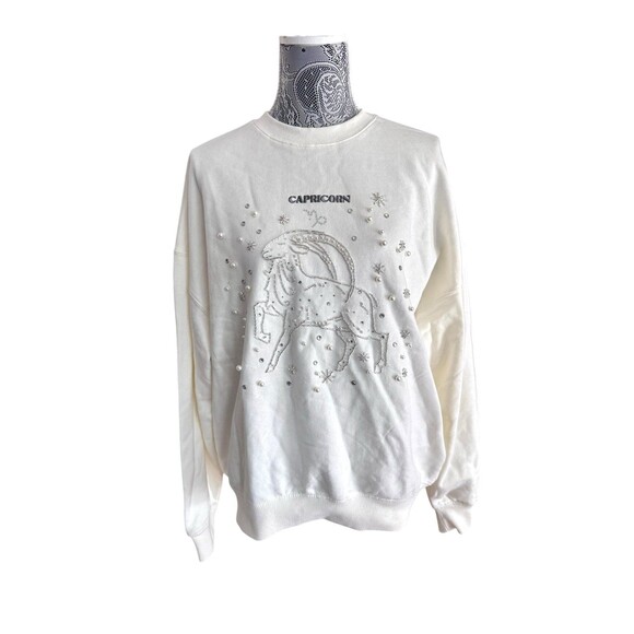 NWT FOREVER 21 Capricorn Zodiac Fleece Embroidered Metallic Pearl Sweatshirt M - Picture 3 of 12